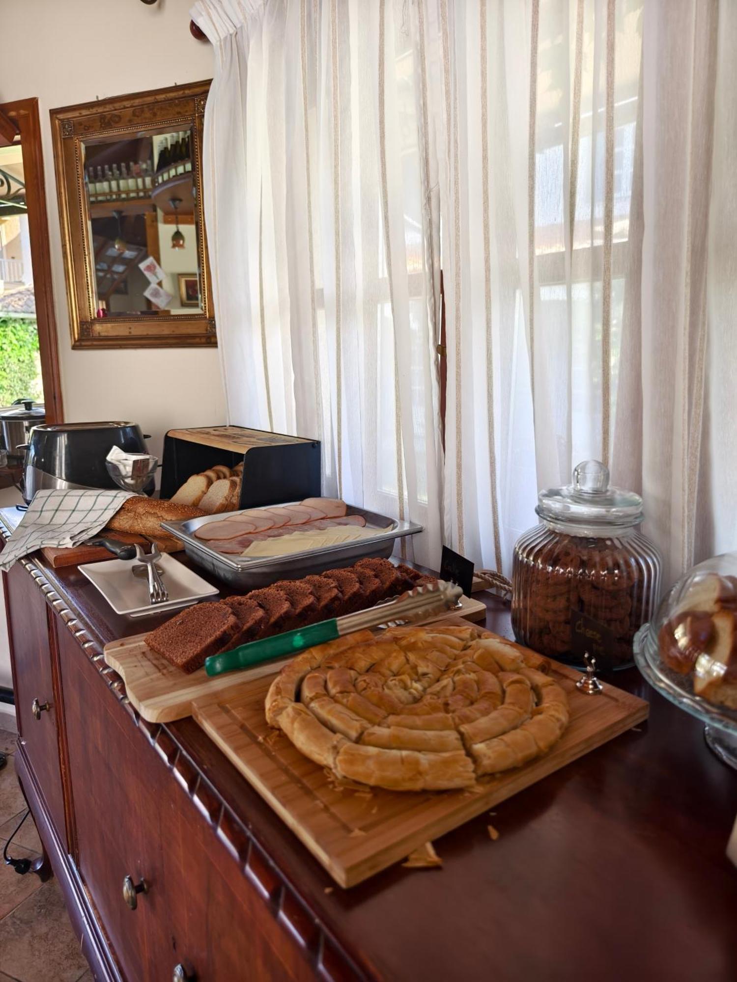 Valentino Corfu Aparthotel Ипсос Екстериор снимка